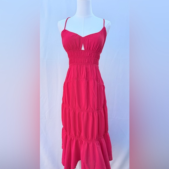 Monteau Dresses & Skirts - Monteau Cherry Red Cut-Out Tiered Midi Dress | size Small
